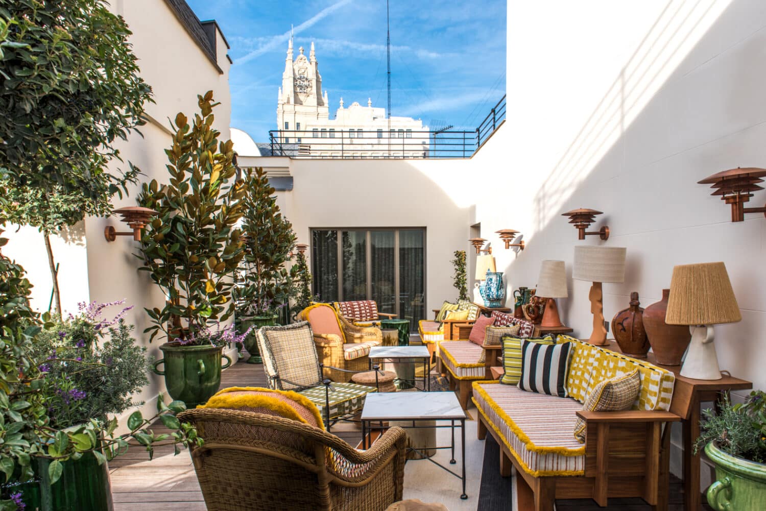 Brach Madrid Terrasse e Guillaume de Laubier Decembre jpg